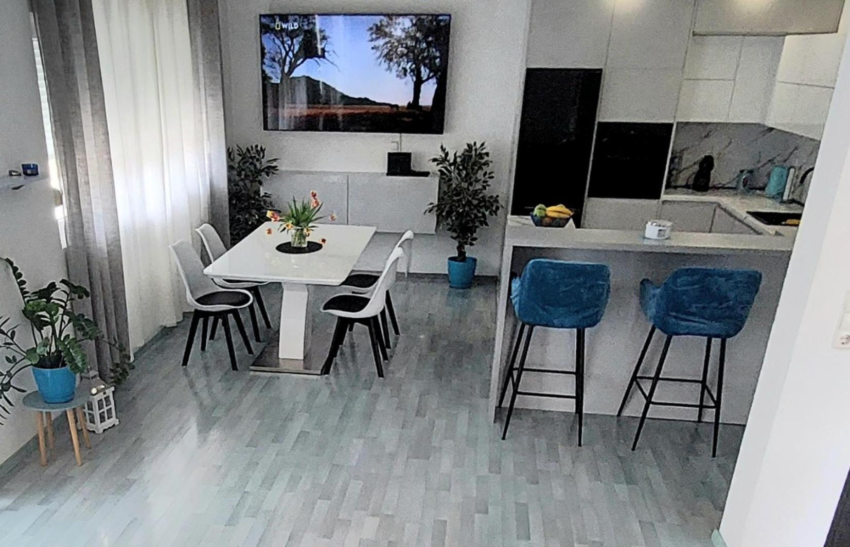 Luna Apartments บาชกาโวดา ภายนอก รูปภาพ